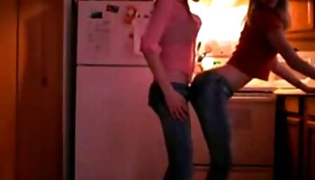 Die hinreißende Teenagerin Ella Hughes fickt tief in die Kehle und porno deutsche reife frauen knallt großen Steifen